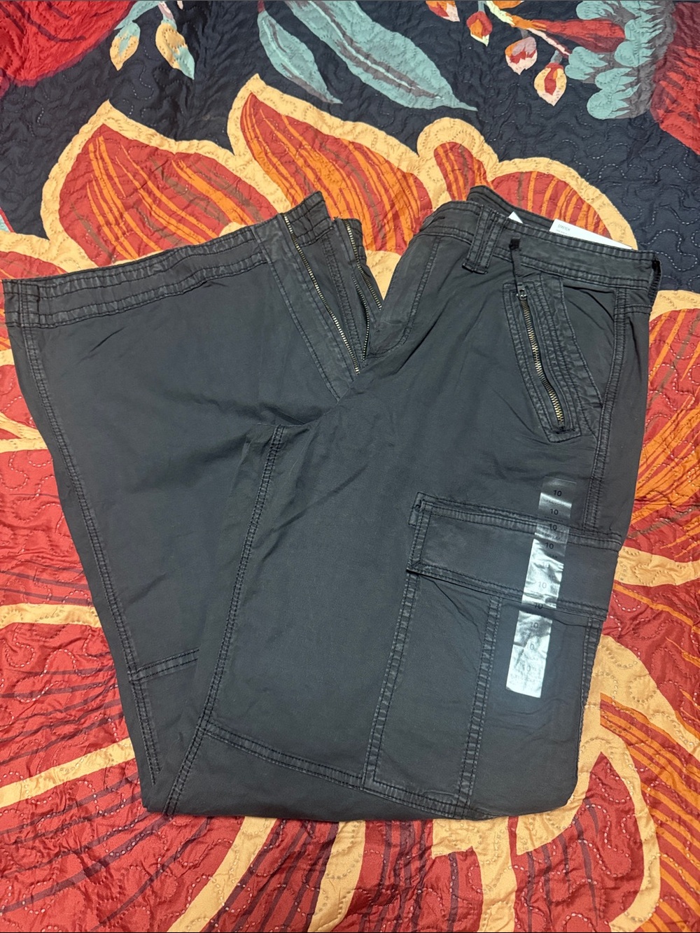 American Eagle outfitters low rise baggy flare